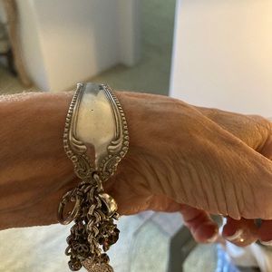Antique bracelet 1918 silverware